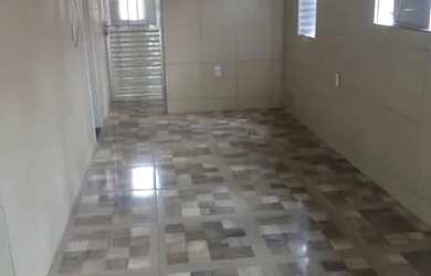 Imagem: A casa possui 2 Dormitórios, 1 Banheiro e está localizado