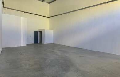 Imagem 9: Alugo Loja com 150 Metros Quadrados - Bairro São João Batista