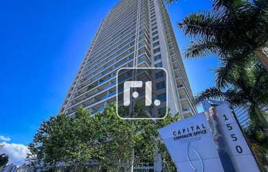 Imagem: O depósito possui 4 Vagas na garagem e 304m² de Área e está