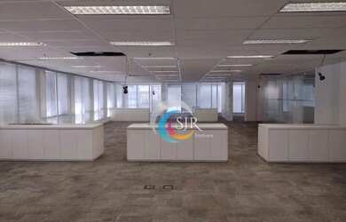 Imagem: O depósito possui 5 Vagas na garagem, 509m² de Área e está