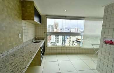 Imagem: O apartamento possui 2 Dormitórios, 2 Banheiros, 2 Vagas na