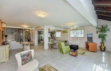 Imagem 10: Casa com Piscina, Elevador e 3 vagas de garagem no bairro Chácara das Pedras!