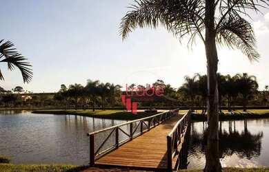 Imagem: O terreno possui 1.500m² de Área e está localizado em Cravinhos