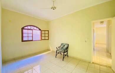 Imagem 13: GF- LINDA CASA PARA LOCAÇÃO NO GUARUA CO MUITO ESPAÇO 3 QUARTOS COM 3 VAGAS