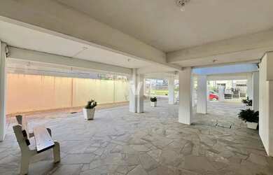 Imagem 15: Apartamento 2 dormitórios, duas vagas de garagem, no bairro Duque de...