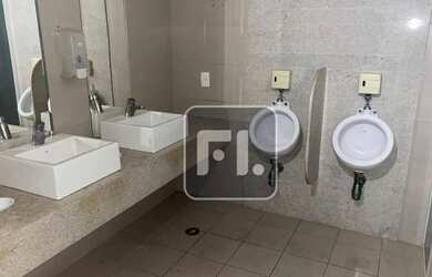 Imagem 9: Conjunto, 331 m² - venda por R$ 5.000.000,00 ou aluguel por R$ 38.228,03/mês...