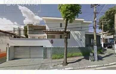 Imagem: A casa possui 3 Dormitórios, 4 Banheiros, 4 Vagas na garagem