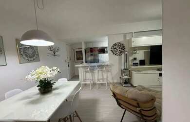 Imagem: O apartamento possui 2 Dormitórios, 2 Banheiros, 1 Vaga na