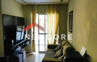 Imagem: O apartamento possui 2 Dormitórios, 1 Banheiro, 1 Vaga na garagem