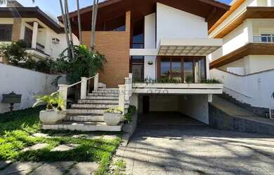 Imagem: A casa em condomínio possui 3 Dormitórios, 5 Banheiros, 5