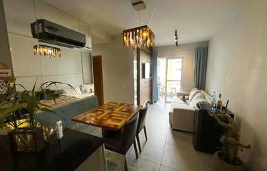 Imagem: O apartamento possui 3 Dormitórios, 1 Banheiro, 1 Vaga na garagem