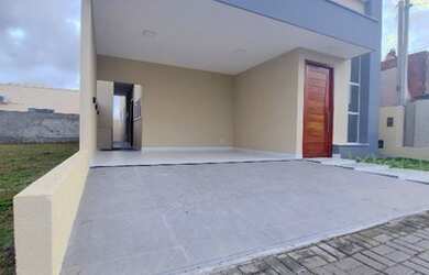 Imagem: A casa em condomínio possui 3 Dormitórios, 2 Banheiros, 120m²