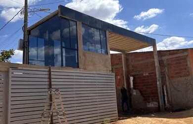 Imagem: A casa em condomínio possui 1 Dormitório, 1 Banheiro, 5 Vagas