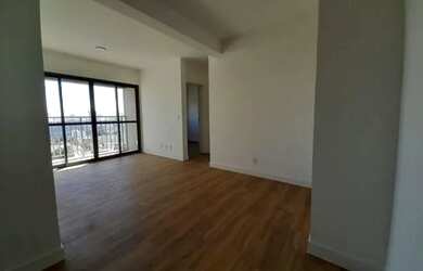 Imagem: O apartamento possui 2 Dormitórios, 2 Banheiros, 2 Vagas na