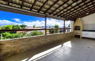 Imagem: O apartamento na cobertura possui 2 Dormitórios, 1 Banheiro