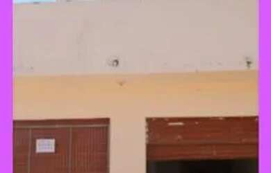 Imagem: A casa possui 2 Dormitórios, 1 Banheiro e está localizado