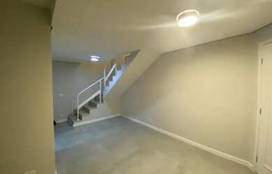 Imagem: A casa em condomínio possui 3 Dormitórios, 3 Banheiros, 2