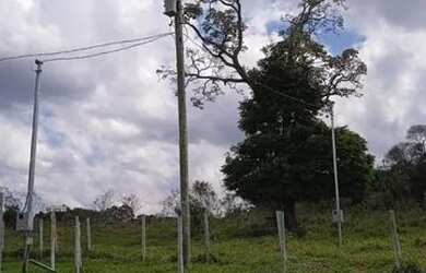 Imagem: O terreno possui 8.400m² de Área e está localizado em Centro