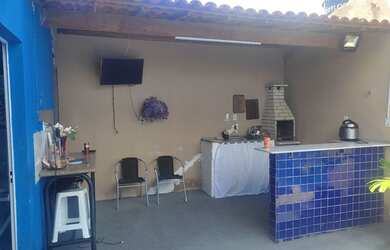 Imagem 5: Casa com piscina. Piscina, 2 Vagas na garageme2 Dormitórios