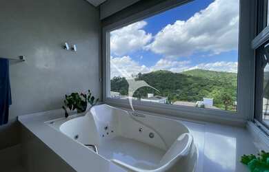 Imagem 10: SANTANA DE PARNAIBA - Casa Padrão - Alphaville