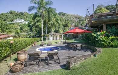 Imagem 2: Casa de alto padrão à venda no Condomínio PortoGalo em Angra dos Reis...