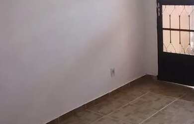 Imagem 6: Aluga se. Varanda, 1 Banheiroe2 Dormitórios