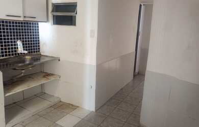 Imagem 9: Aluga-se uma casa. 1 Vaga na garageme2 Dormitórios