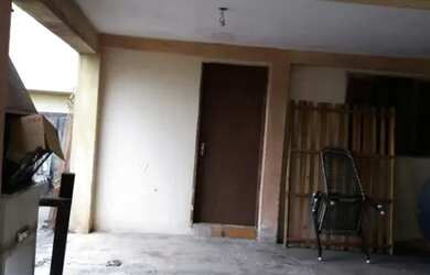 Imagem: A casa possui 3 Dormitórios, 3 Banheiros, 3 Vagas na garagem