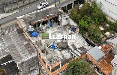 Imagem: O terreno possui 260m² de Área e está localizado em Vila