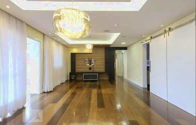 Imagem: O apartamento possui 3 Dormitórios, 3 Banheiros, 2 Vagas na