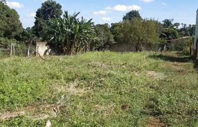 Imagem: O terreno possui 1.000m² de Área, Imóvel novo e está localizado