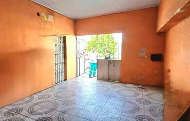 Imagem 2: NOVA CIDADE - CASA COM 4 QUARTOS, 2 SUÍTES, QUINTAL, 1 VAGA DE GARAGEM,...