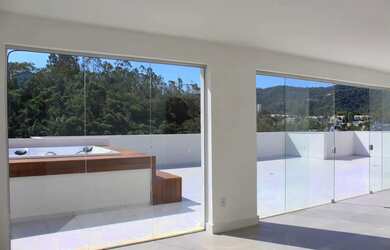 Imagem 10: Cobertura para venda tem 305 metros quadrados com 3 quartos