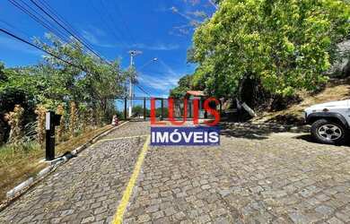 Imagem: O terreno possui 360m² de Área e está localizado em Camboinhas