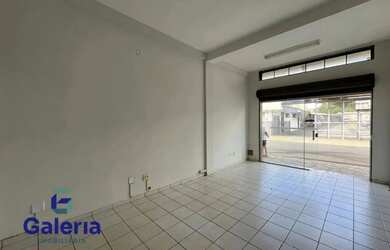 Imagem: O depósito para alugar possui e está localizado em Vila Tibério