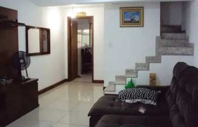 Imagem: A casa possui 2 Dormitórios, 1 Banheiro e está localizado