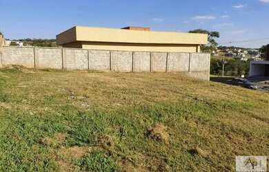 Imagem: O terreno possui 300m² de Área e está localizado em Jardins