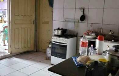 Imagem 5: CASA A VENDA NA COMPENSA. Varandae2 Dormitórios