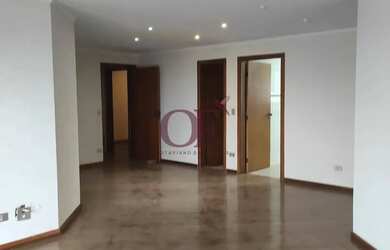 Imagem: O apartamento possui 4 Dormitórios, 3 Banheiros, 2 Vagas na