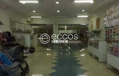 Imagem: O depósito possui 1.777m² de Área e está localizado em