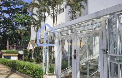 Imagem: O apartamento possui 3 Dormitórios, 1 Banheiro, 2 Vagas na