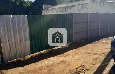 Imagem: O terreno possui 470m² de Área e está localizado em Tibery