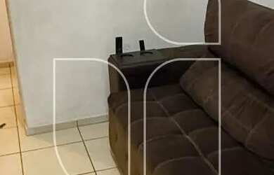 Imagem: A casa possui 2 Dormitórios, 1 Banheiro, 3 Vagas na garagem