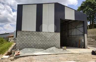 Imagem: O depósito possui 500m² de Área e está localizado em Cardoso