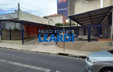 Imagem: O depósito possui 5 Vagas na garagem, 262m² de Área e está