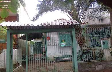 Imagem: A casa possui 3 Dormitórios, 1 Banheiro, 70m² de Área e