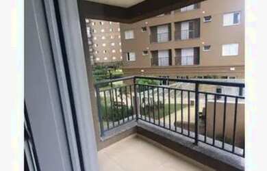 Imagem: O apartamento possui 1 Dormitório, 1 Banheiro, 1 Vaga na garagem