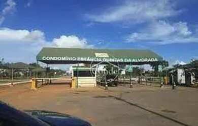 Imagem: A casa em condomínio possui 2 Dormitórios, 2 Banheiros, 3