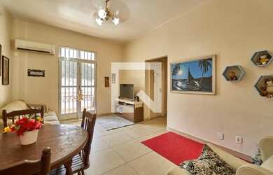 Imagem: O apartamento para alugar possui 2 Dormitórios, 1 Banheiro