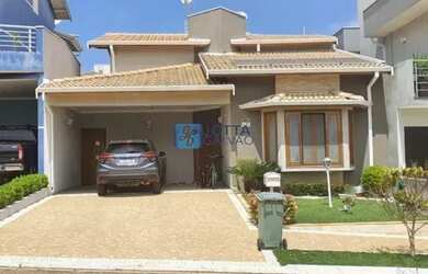 Imagem: A casa em condomínio possui 3 Dormitórios, 4 Banheiros, 4